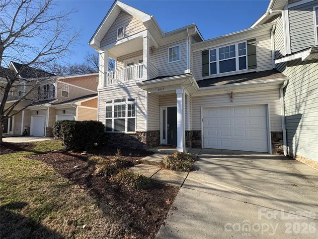 $2,000 | 2912 White Willow Road, Charlotte, NC 28273
