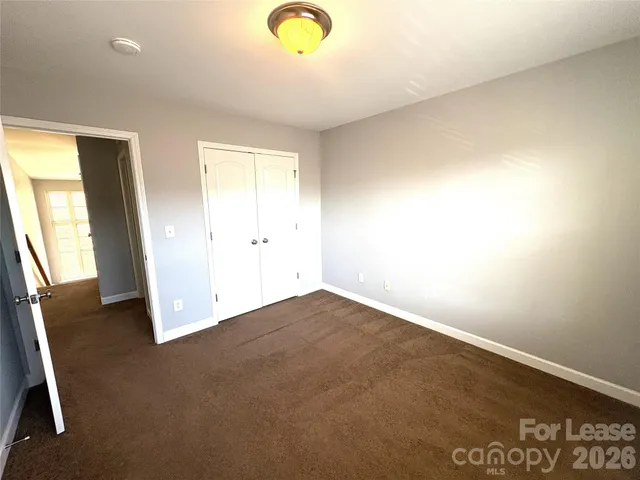 $2,000 | 2912 White Willow Road, Charlotte, NC 28273