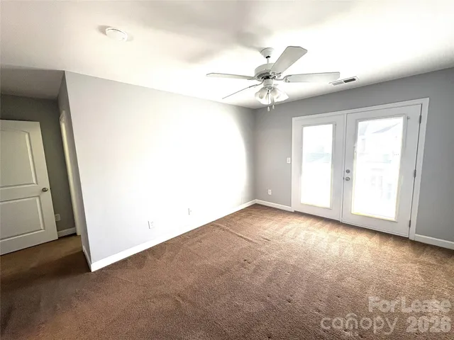 $2,000 | 2912 White Willow Road, Charlotte, NC 28273