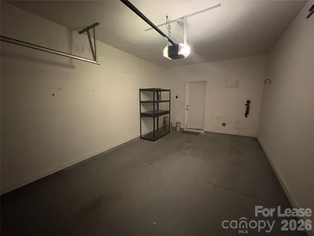 $2,000 | 2912 White Willow Road, Charlotte, NC 28273