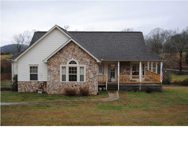 88 Farmington Creek Road Dunlap, TN 37327 - Photo 1 of 15 Primary Photo