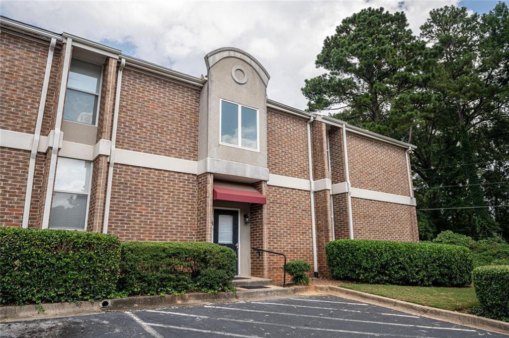 3301 Henderson Mill Road, Unit J8 Atlanta, GA 30341 - Photo 1 of 1