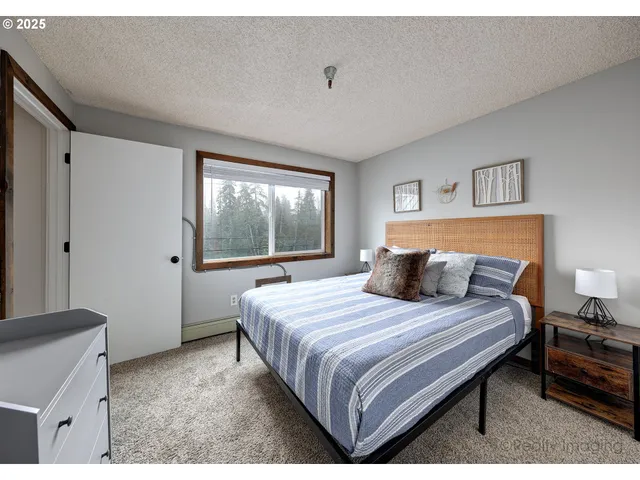 $420,000 | 87557 Government Camp Loop, Unit 204, Government Camp, OR 97028