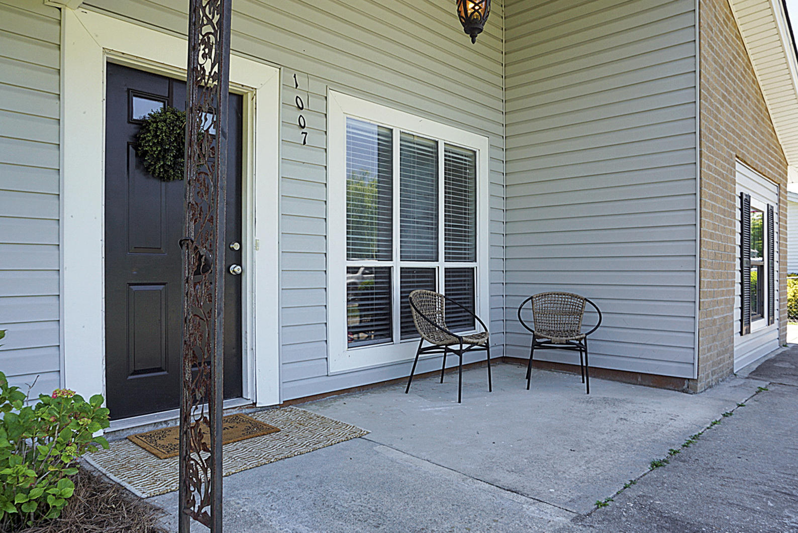 1007 Mountain Pine Road Moncks Corner, SC 29461 - Photo 5 of 38 DSC08234