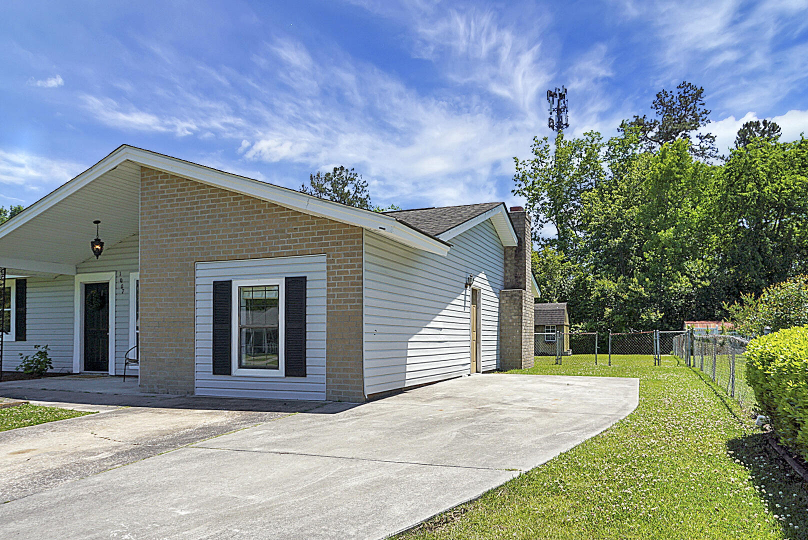 1007 Mountain Pine Road Moncks Corner, SC 29461 - Photo 6 of 38 DSC08235