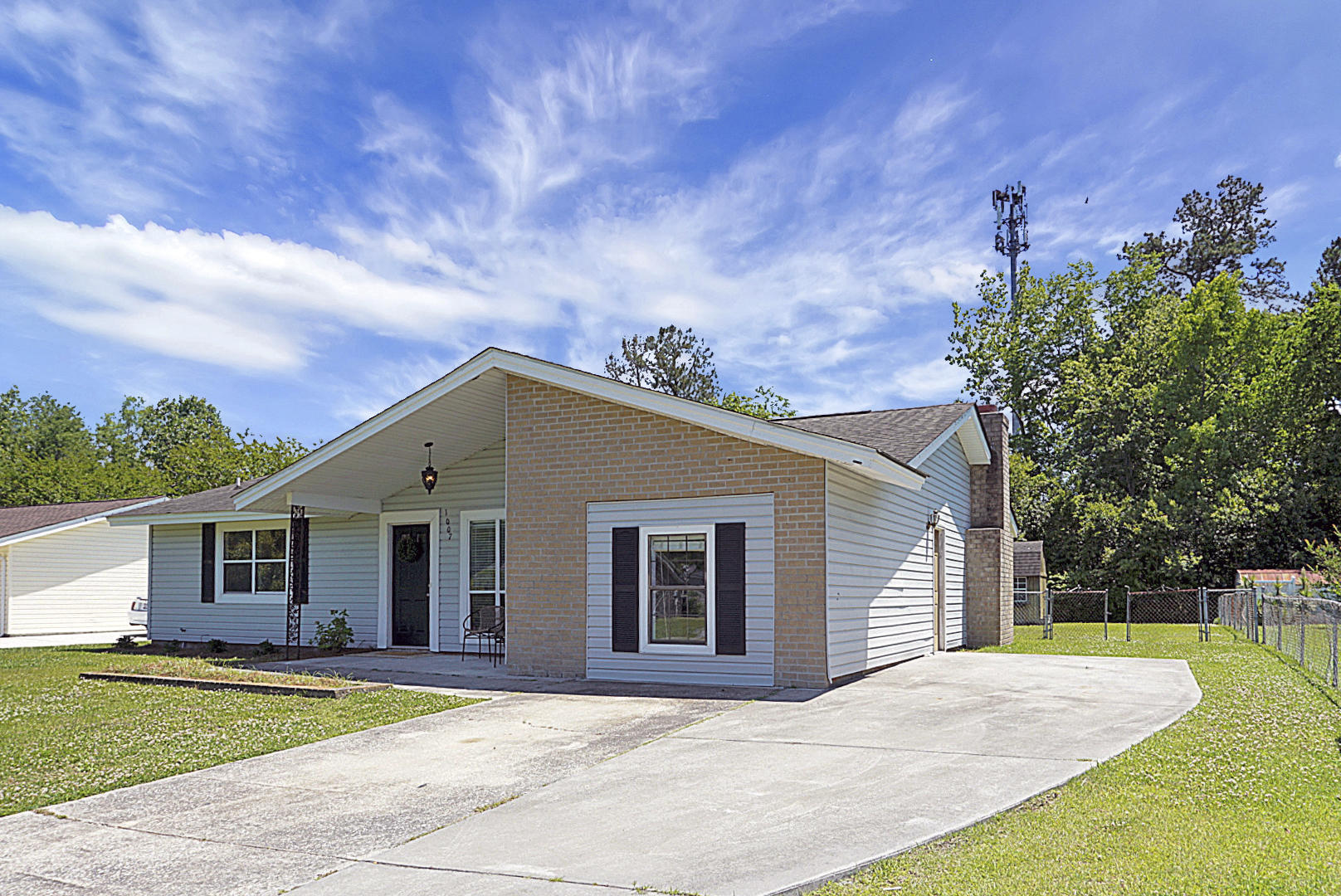 1007 Mountain Pine Road Moncks Corner, SC 29461 - Photo 7 of 38 DSC08243