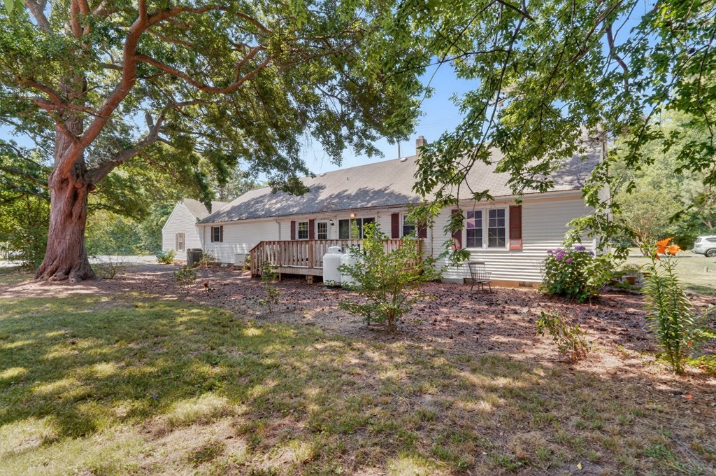 7454 Bayside Road Franktown, VA 23354 - Photo 38 of 40