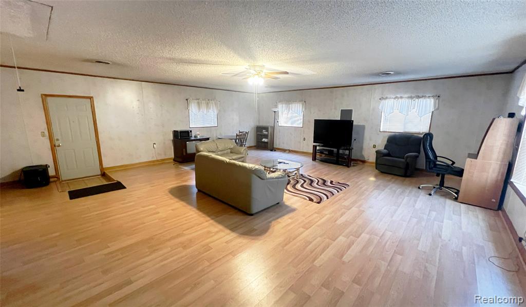 5163 North Linden Road Flint, MI 48504 - Photo 11 of 21 Gallery Image 11