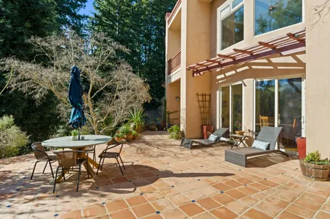 $2,990,000 | 23185 Old Santa Cruz Highway, Los Gatos, CA 95033