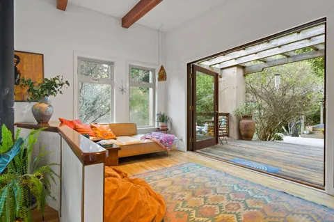 $2,990,000 | 23185 Old Santa Cruz Highway, Los Gatos, CA 95033