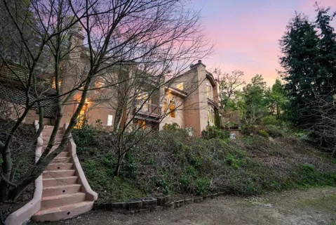 $2,990,000 | 23185 Old Santa Cruz Highway, Los Gatos, CA 95033