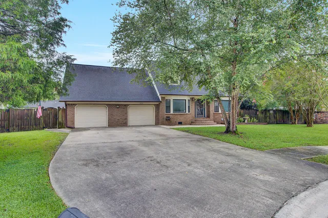$2,500 | 8000 Eberly Avenue, North Charleston, SC 29420