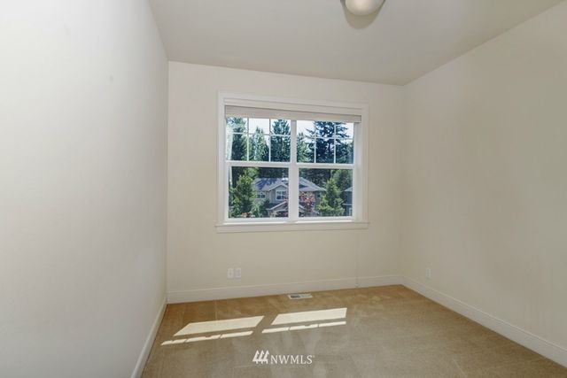 $755,000 | 17010 Northeast 112th Way, Redmond, WA 98052