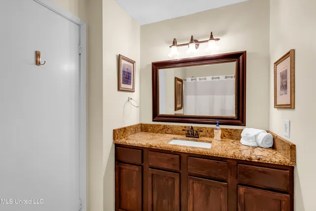 $275,000 | 1130 Beach Boulevard, Unit 503, Biloxi, MS 39530