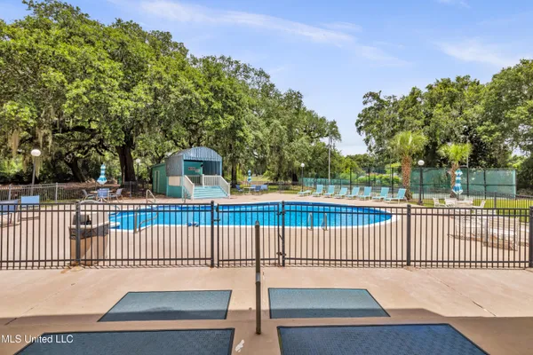 $245,000 | 1130 Beach Boulevard, Unit 503, Biloxi, MS 39530