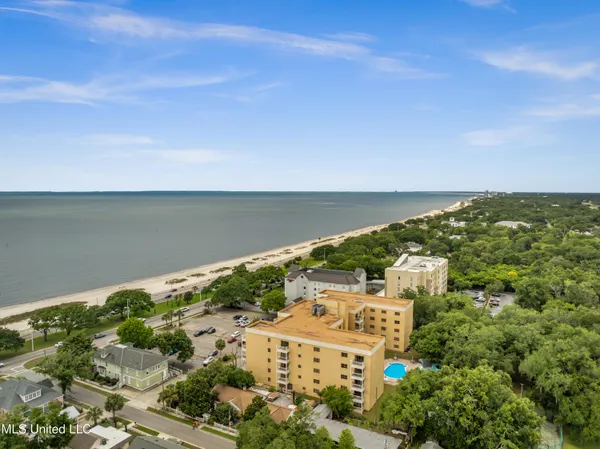 $245,000 | 1130 Beach Boulevard, Unit 503, Biloxi, MS 39530