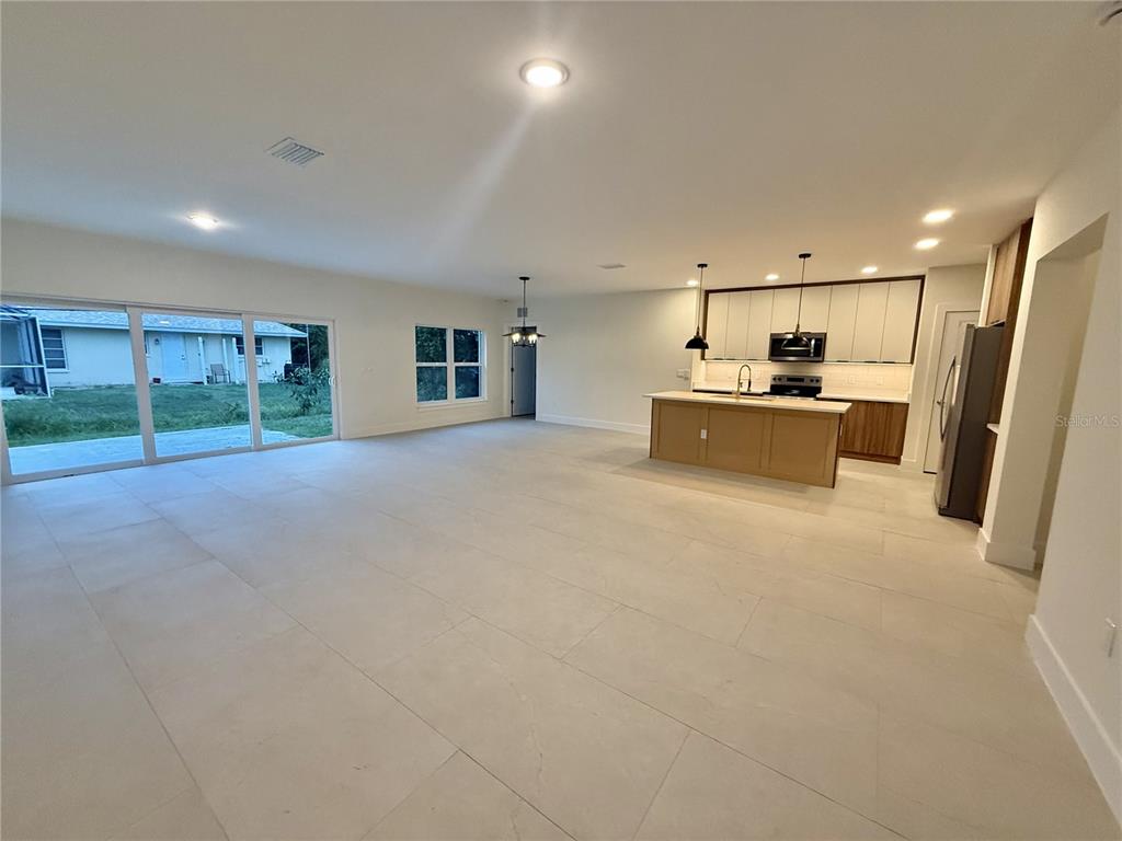 5820 Oxalis Road Venice, FL 34293 - Photo 3 of 9