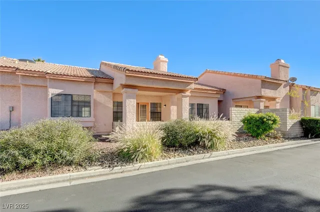 $407,000 | 666 Cervantes Drive, Henderson, NV 89014