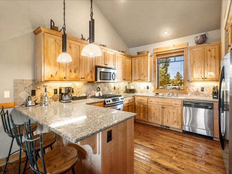 16644 South W Brasada Ranch Road, Unit 109 Powell Butte, OR 97753 - Photo 10 of 29 26-Drew Media