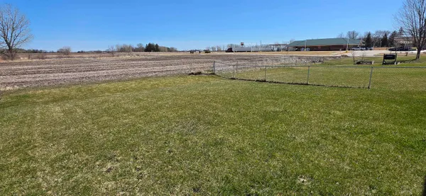 $288,500 | 230 Brooke Drive, Omro, WI 54963