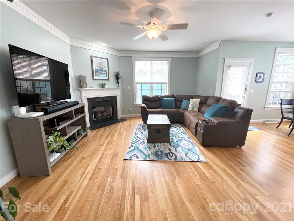 17509 Calverton Road Huntersville, NC 28078 - Photo 7 of 20 Gallery Image 7