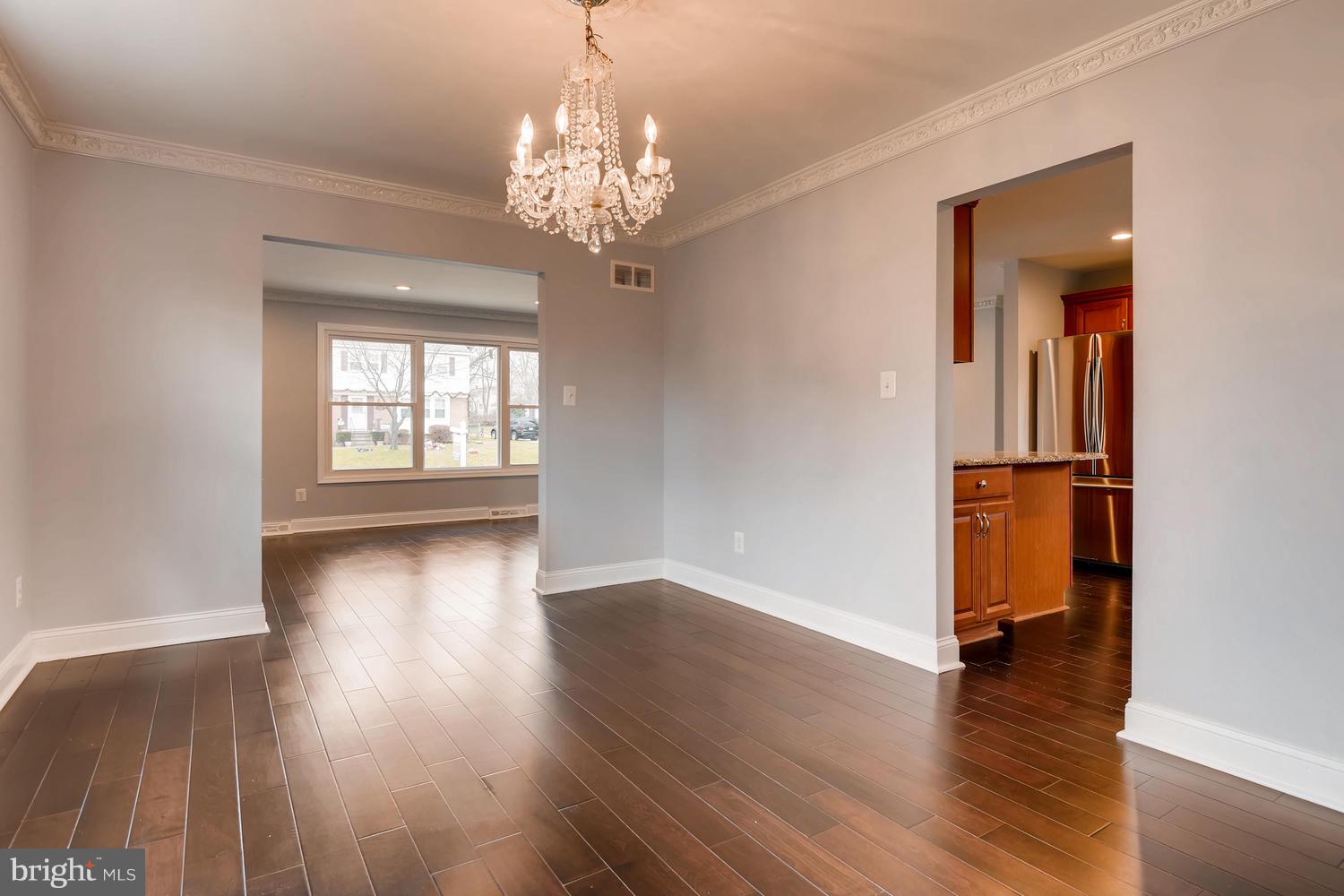 7035 Glen Spring Road Baltimore, MD 21244 - Photo 8 of 28