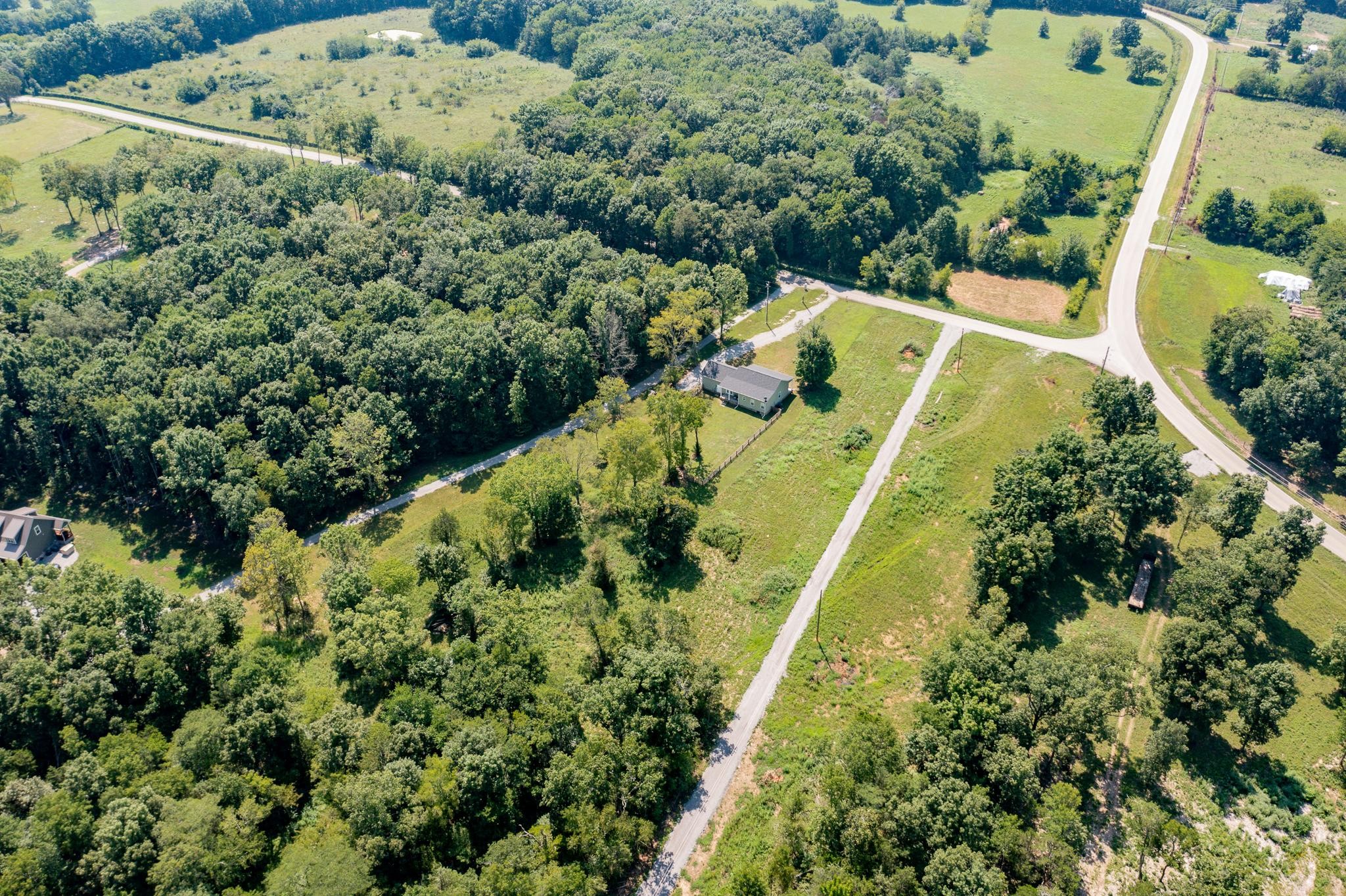 8615 Vaught Road Readyville, TN 37149 - Photo 25 of 28 Gallery Image 25