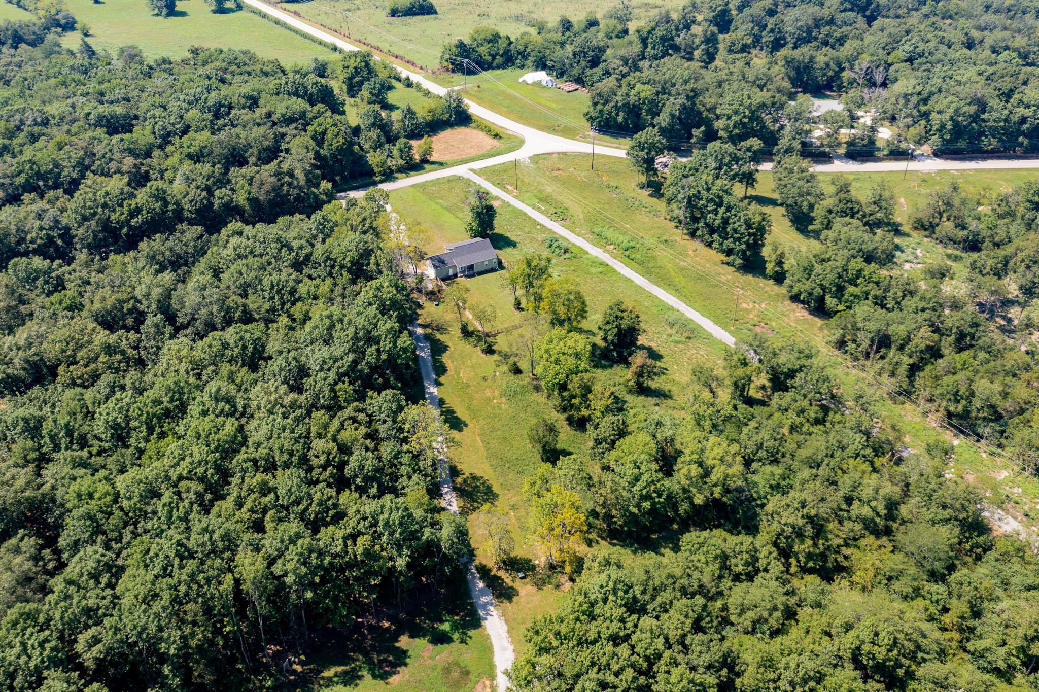 8615 Vaught Road Readyville, TN 37149 - Photo 27 of 28 Gallery Image 27