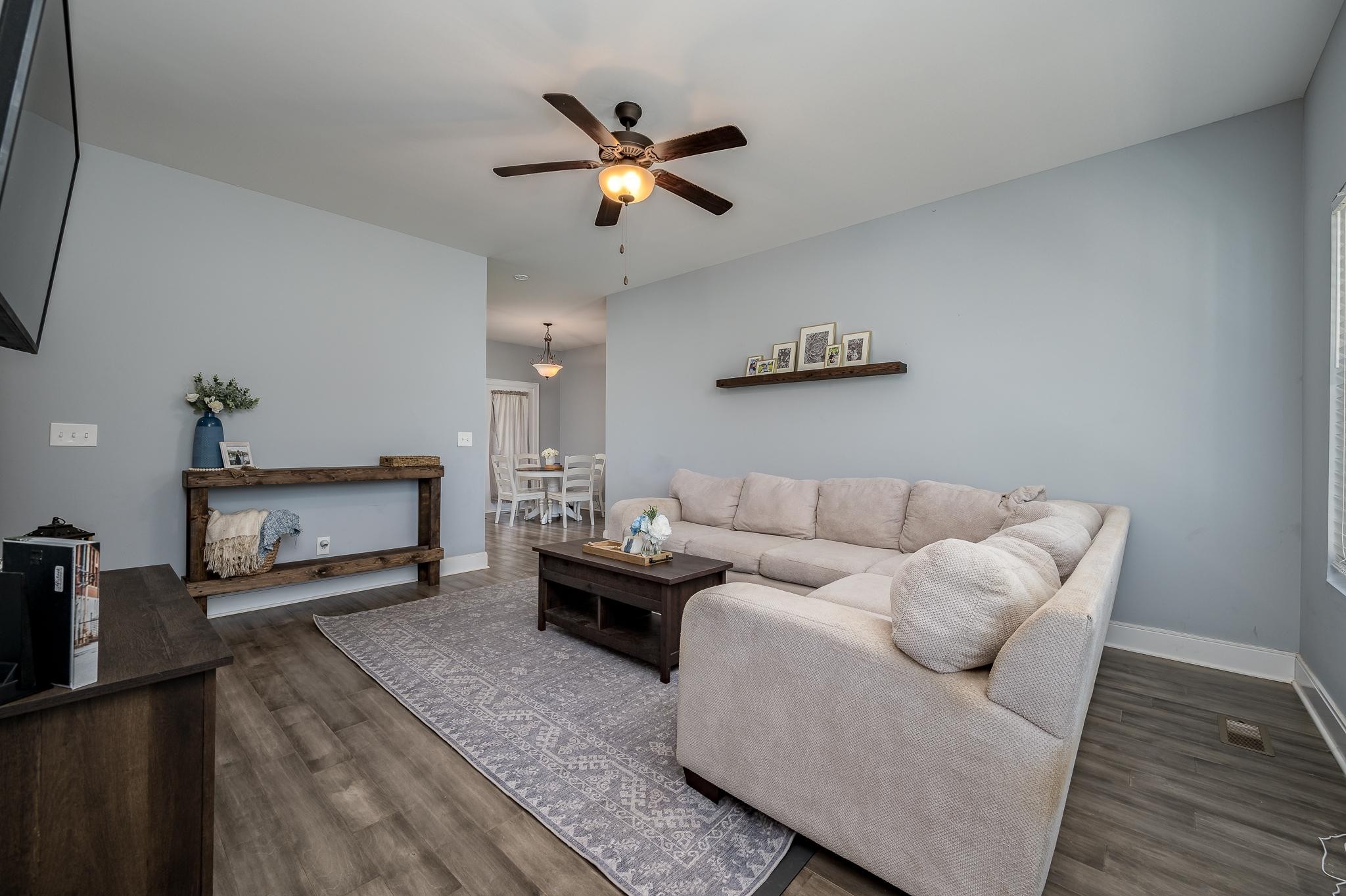 8615 Vaught Road Readyville, TN 37149 - Photo 4 of 28 Gallery Image 4