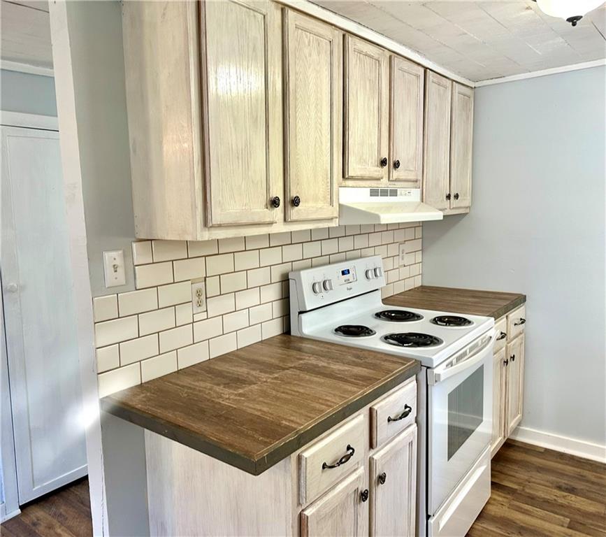 875 Swan Avenue Boyce, LA 71409 - Photo 4 of 19