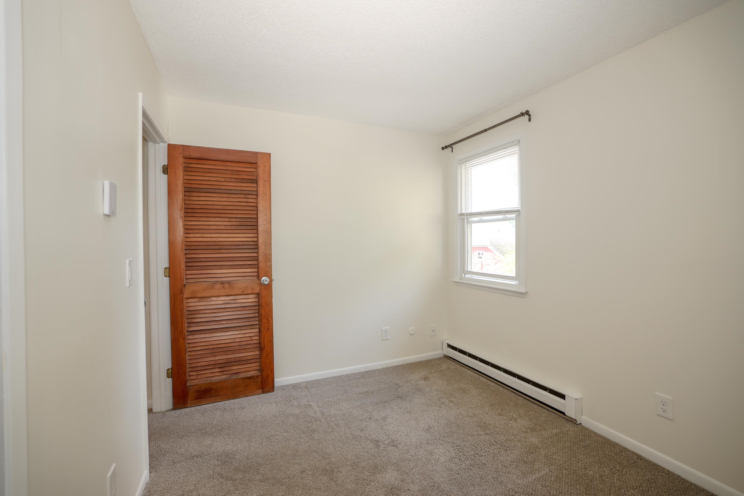 31 Springview Avenue, Unit 3 Manchester, NH 03103 - Photo 12 of 19 Gallery Image 12