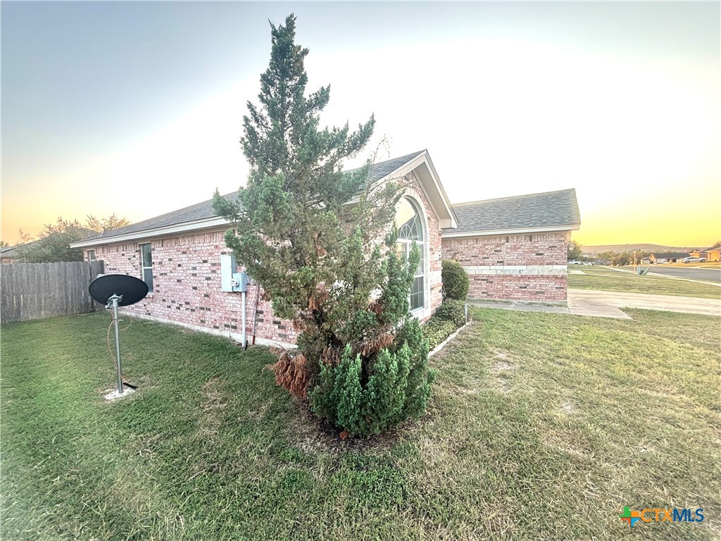 3610 Armstrong County Court Killeen, TX 76549 - Photo 28 of 29 a view of a garden