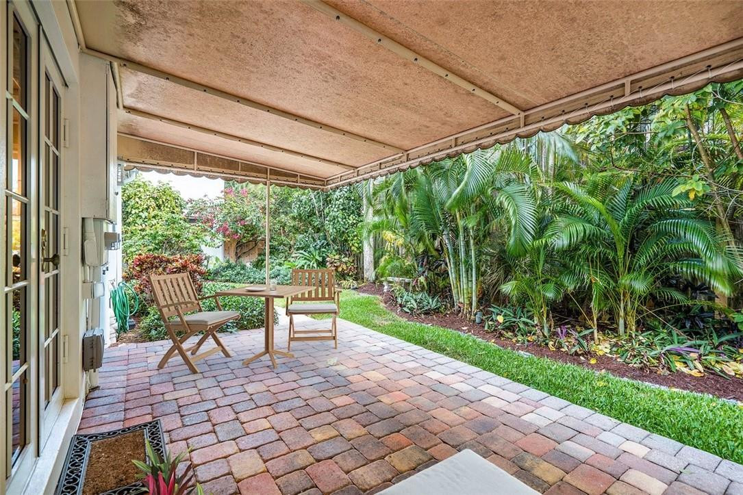 1024 Casuarina Road, Unit 20 Delray Beach, FL 33483 - Photo 20 of 39 Photo 20