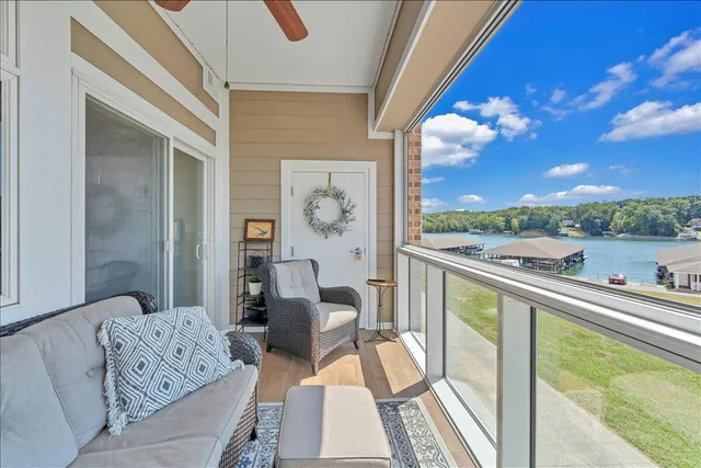 $479,500 | 1245 Graves Harbor Trail, Unit 217, Huddleston, VA 24104