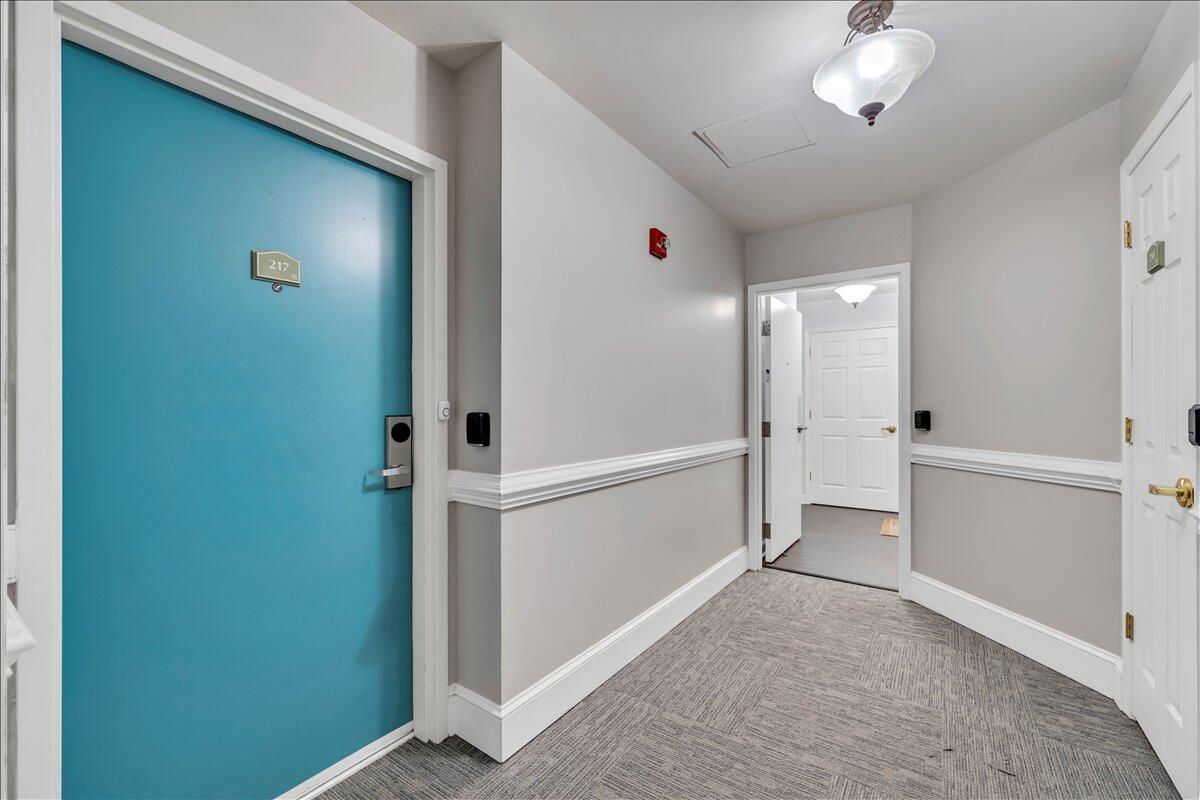 1245 Graves Harbor Trail, Unit 217 Huddleston, VA 24104 - Photo 31 of 39 30-MIB04864