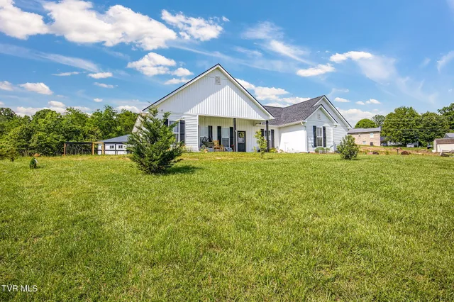 $744,999 | 2166 Asheville Highway, Greeneville, TN 37743