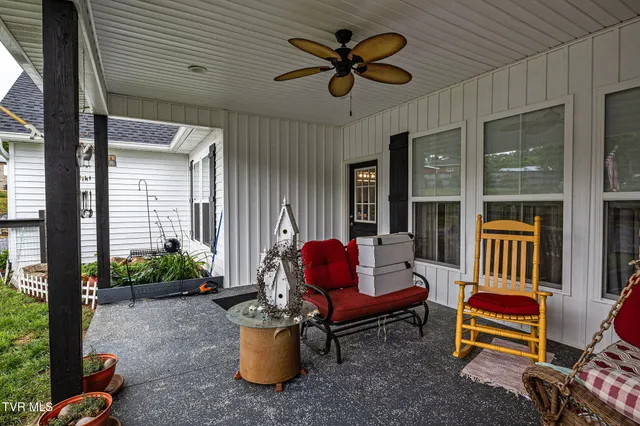 $744,999 | 2166 Asheville Highway, Greeneville, TN 37743