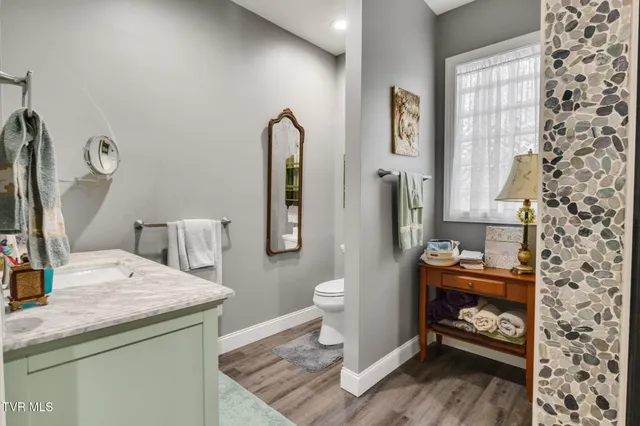 $744,999 | 2166 Asheville Highway, Greeneville, TN 37743