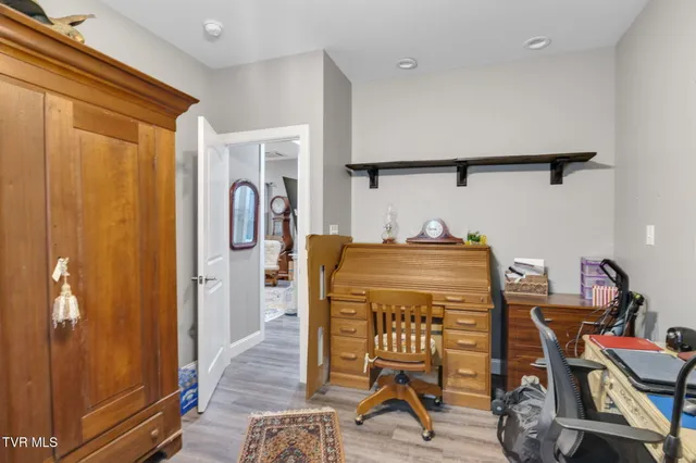 $744,999 | 2166 Asheville Highway, Greeneville, TN 37743