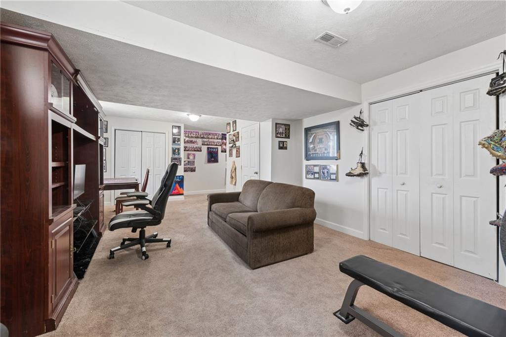 302 Summit Circle Houston, PA 15342 - Photo 27 of 39