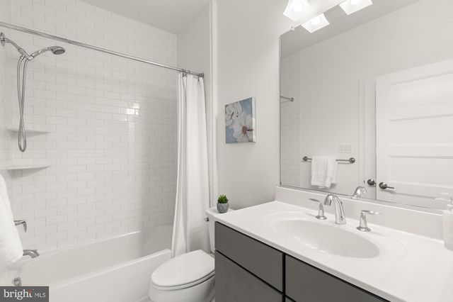 $960,000 | 3318 7th Street Northeast, Washington, DC 20017