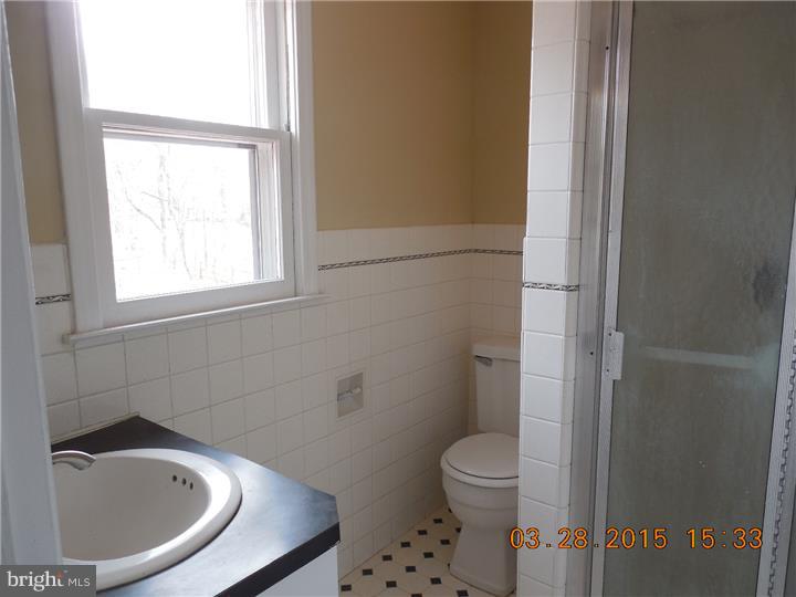 4921 Toll Gate Road New Hope, PA 18938 - Photo 14 of 20 Bathroom