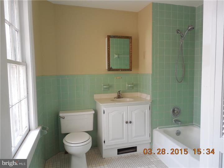 4921 Toll Gate Road New Hope, PA 18938 - Photo 16 of 20 Bathroom