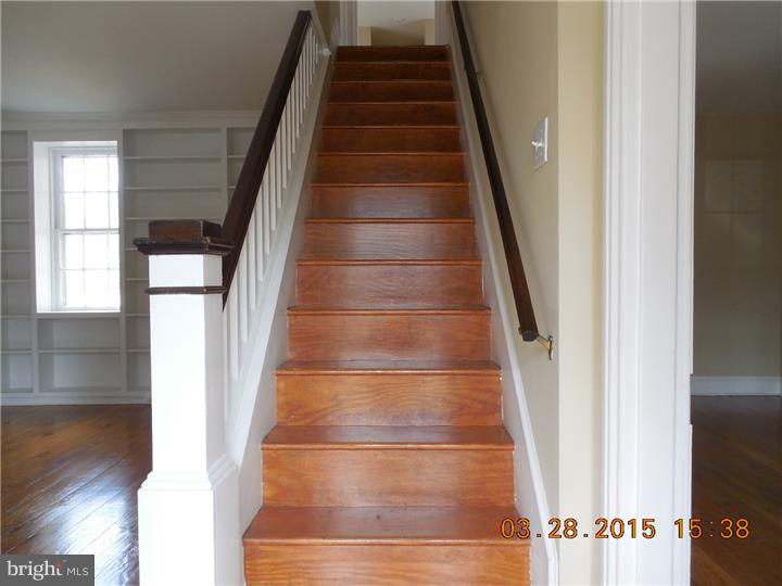 4921 Toll Gate Road New Hope, PA 18938 - Photo 5 of 20 Foyer