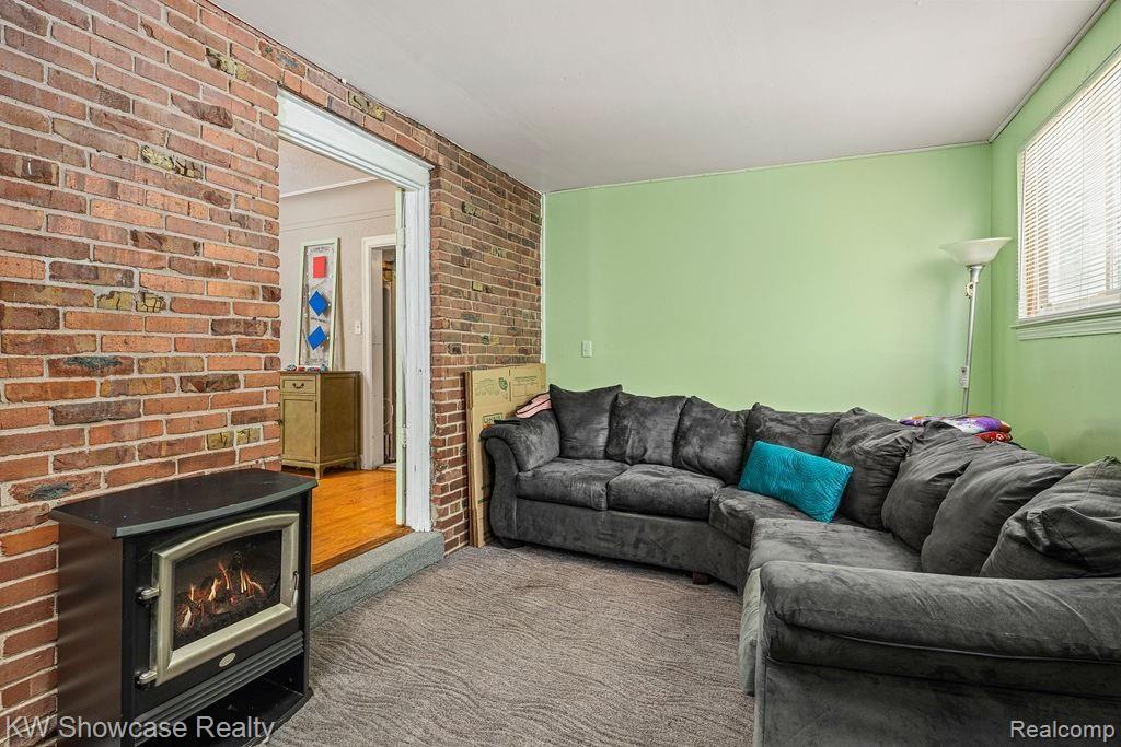 16154 Sunderland Road Detroit, MI 48219 - Photo 16 of 21 b18.jpg