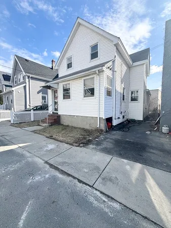 $4,500 | 3 Hadley Court, Everett, MA 02149