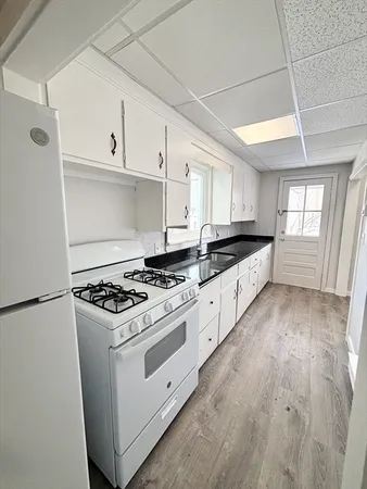 $4,500 | 3 Hadley Court, Everett, MA 02149