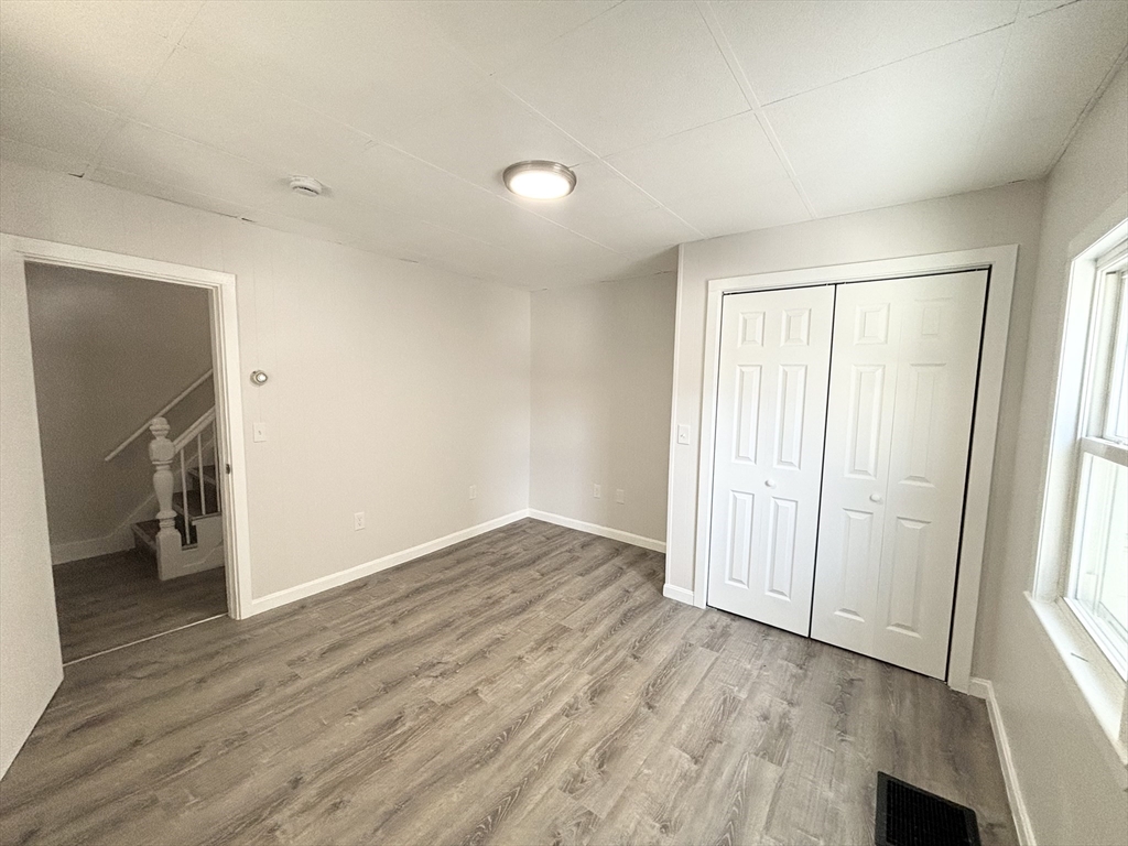 3 Hadley Court Everett, MA 02149 - Photo 7 of 17