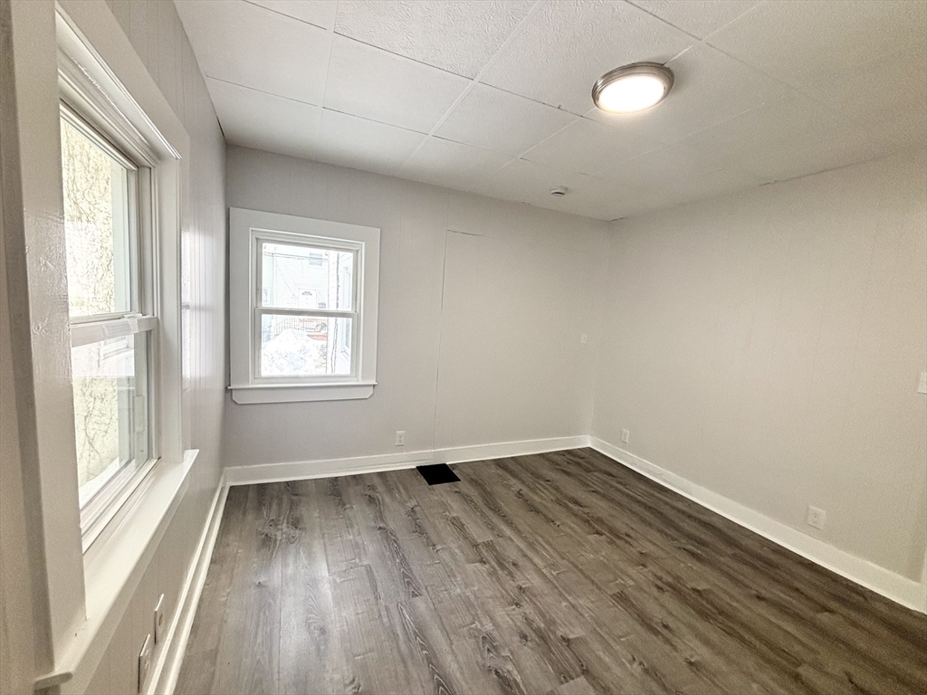 3 Hadley Court Everett, MA 02149 - Photo 9 of 17