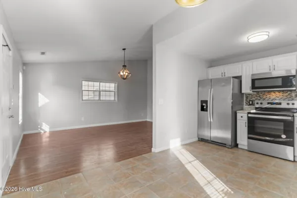 $299,000 | 619 Varsity Drive, Wilmington, NC 28403